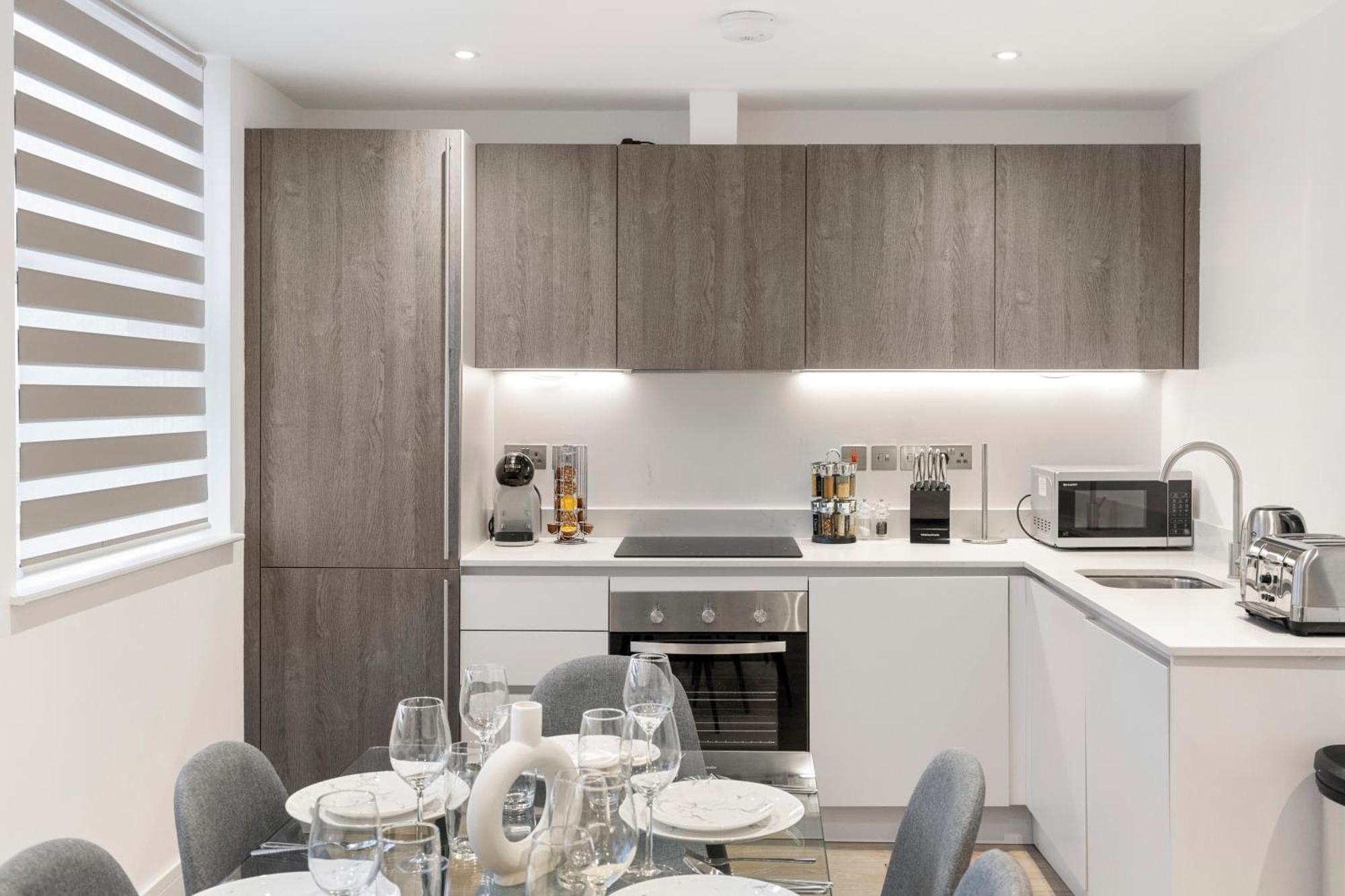 Luxurious 2 Bedroom - Apartment - Central Location ロンドン エクステリア 写真
